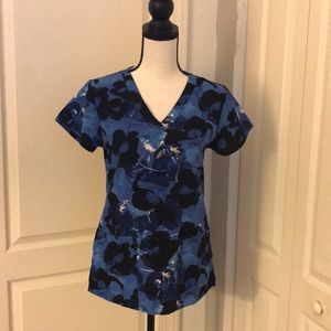 Printed Scrub Top size Small